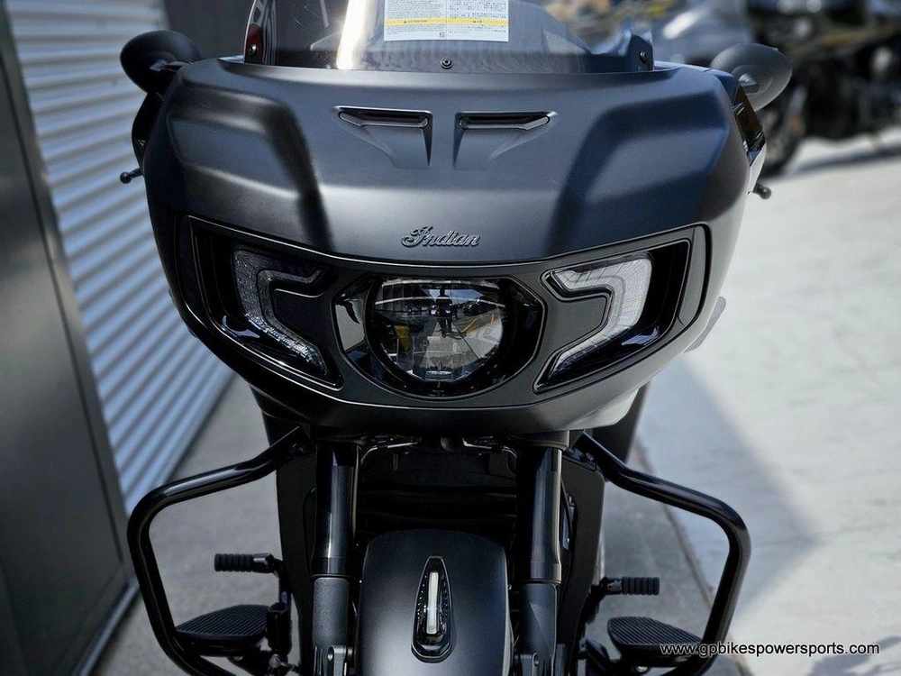 2026 Indian Motorcycle Challenger® Dark Horse® Black Smoke