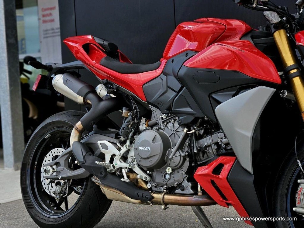 2025 Ducati Streetfighter V2s Ducati Red