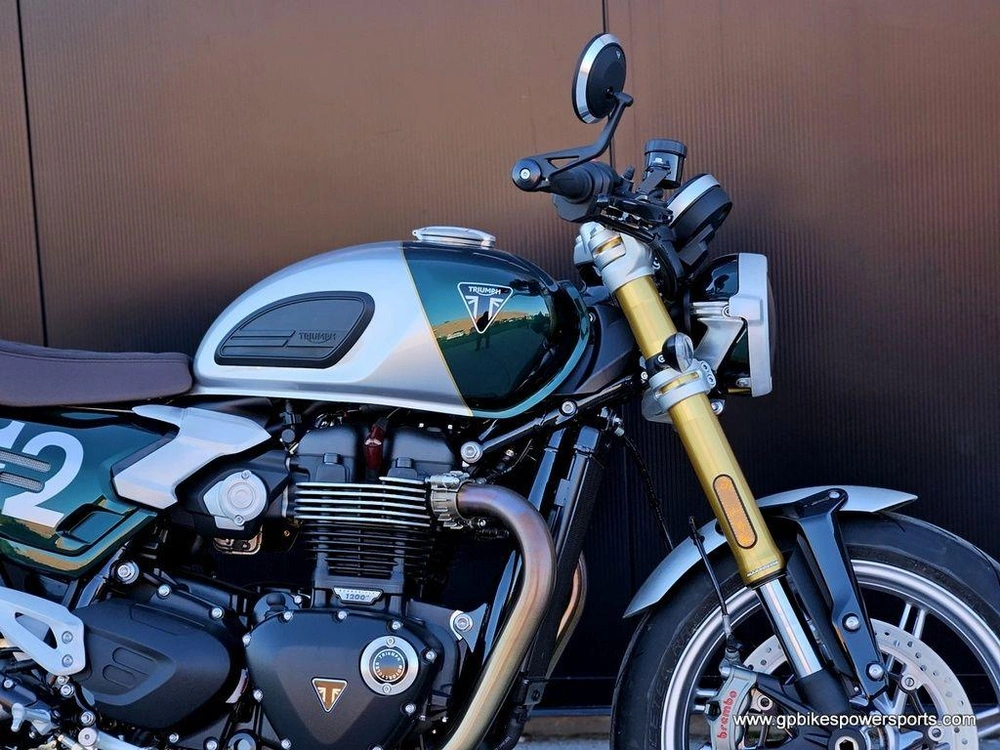2027 Triumph Speed Twin 1200 Cafe Racer Aluminium Silver/competition Green