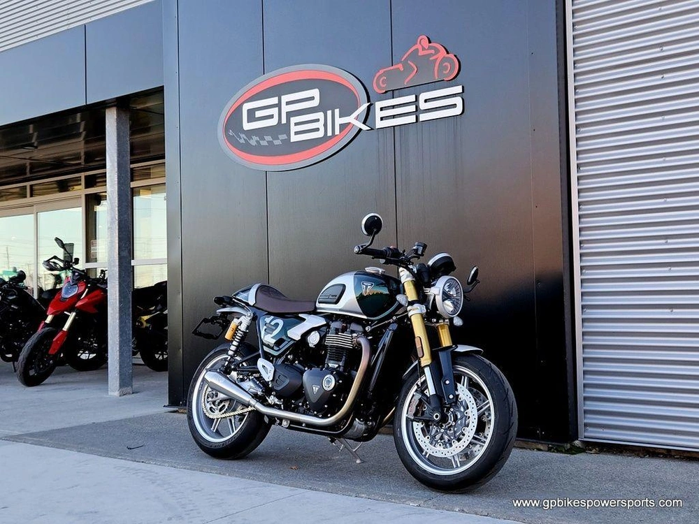 2027 Triumph Speed Twin 1200 Cafe Racer Aluminium Silver/competition Green