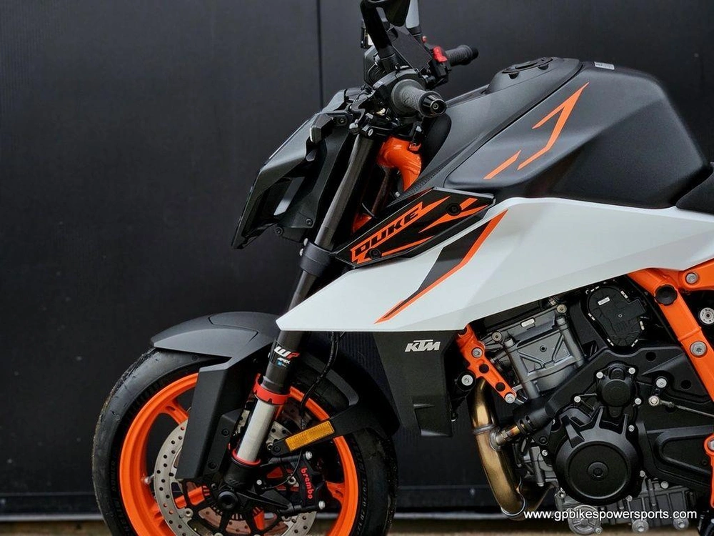 2026 Ktm 990 Duke R