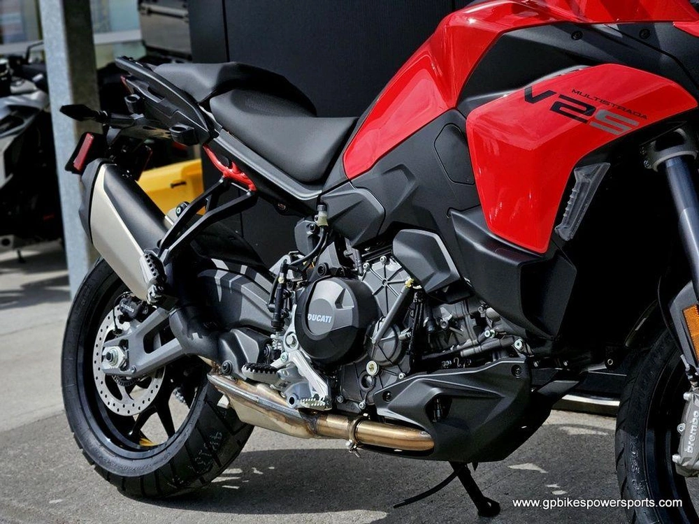 2026 Ducati Multistrada V2 S Red