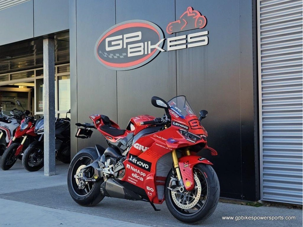 2026 Ducati Panigale V4 Márquez 2025 World Champion Replica