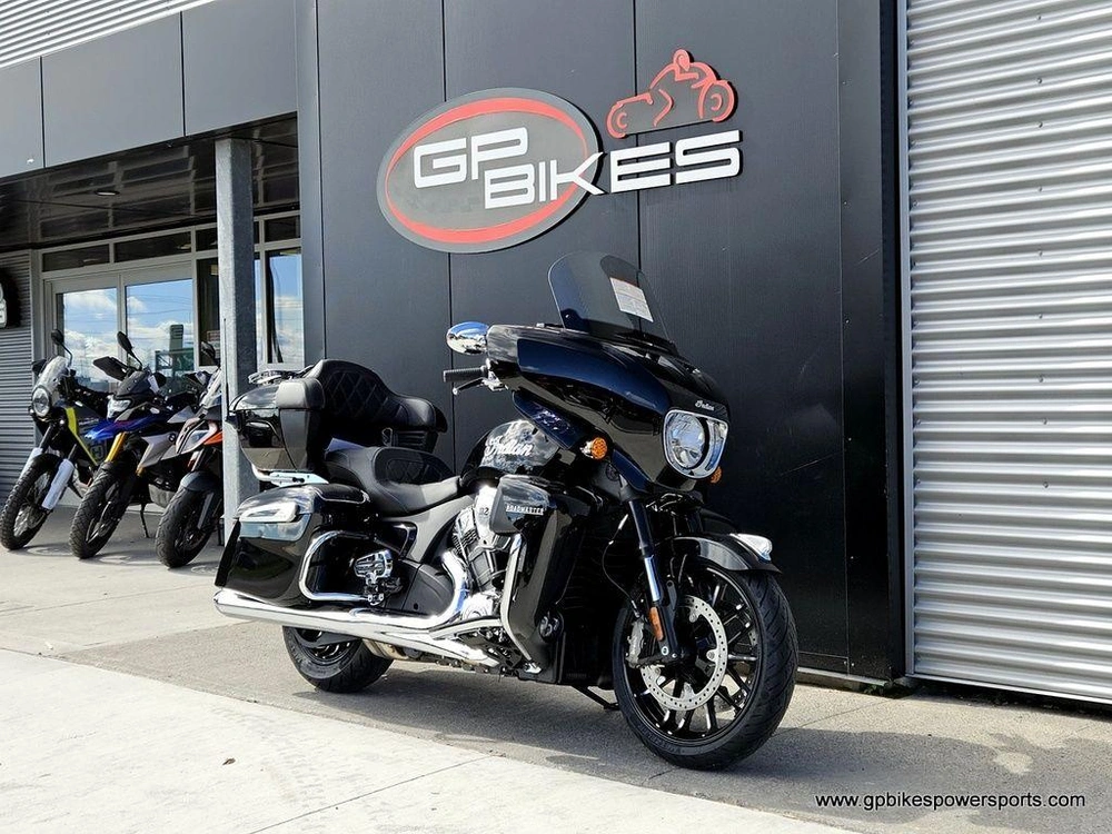2026 Indian Motorcycle Roadmaster® Powerplus Limited 112 W/powerband A Black Metallic
