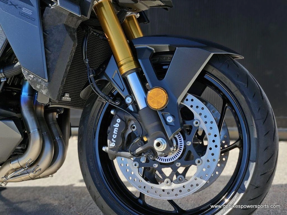 2025 Suzuki Gsx-s1000a
