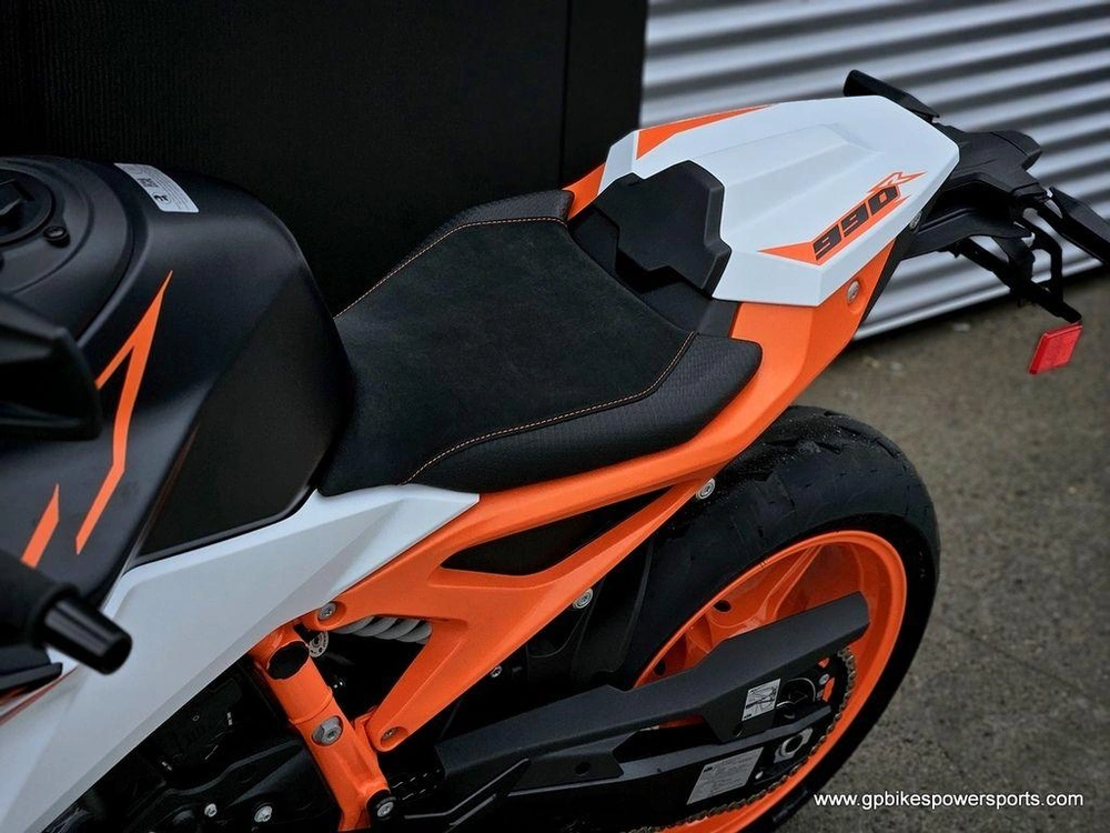 2026 Ktm 990 Duke R
