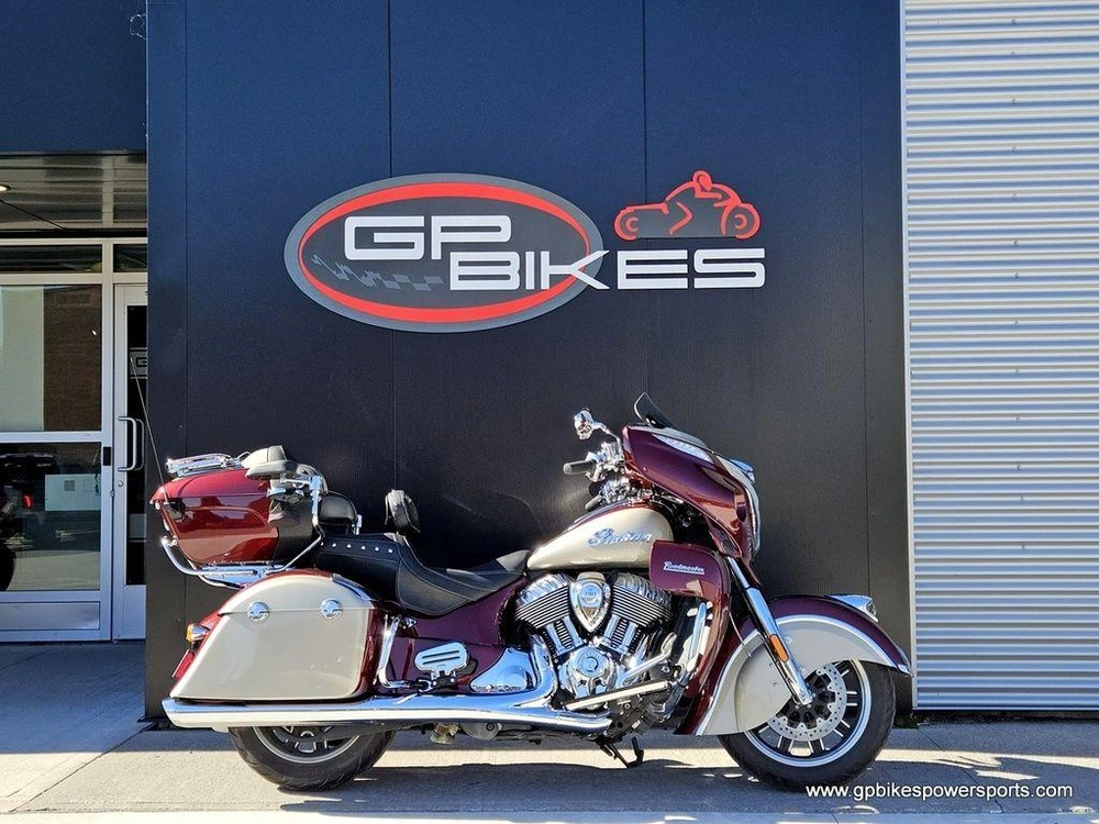 2025 Indian Motorcycle Roadmaster® Maroon Metallic/silver Quartz Metallic