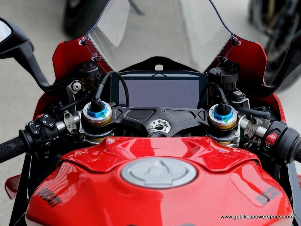 2026 Ducati Panigale V4 S Corse