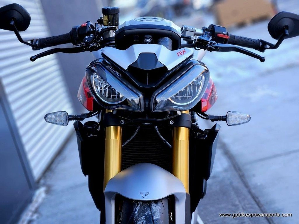 2026 Triumph Street Triple 765 Rx