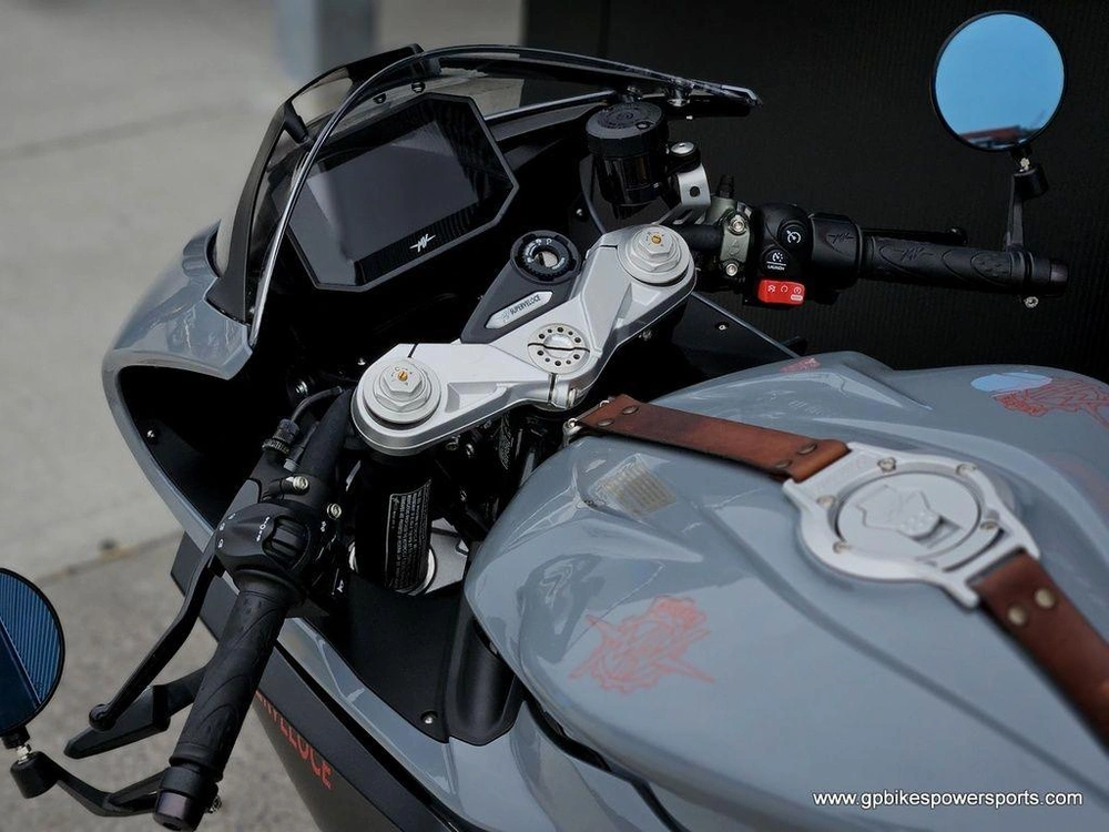 2023 Mv Agusta Superveloce 800