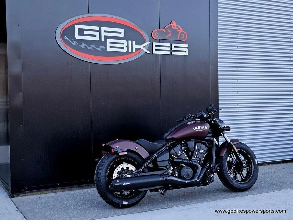 2026 Indian Motorcycle Scout® Bobber Maroon Metallic Smoke