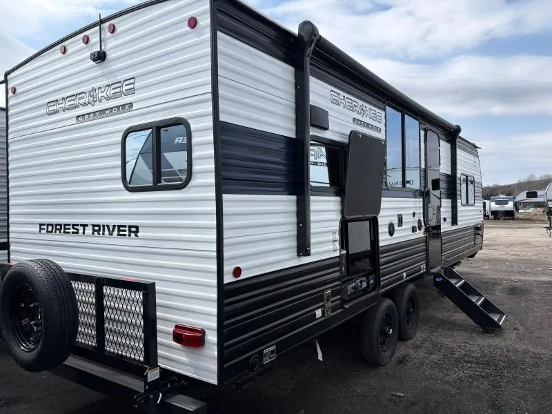 Cherokee Grey Wolf 26 Ss 2027