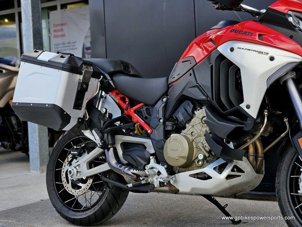 2024 Ducati Multistrada V4 Rally Red