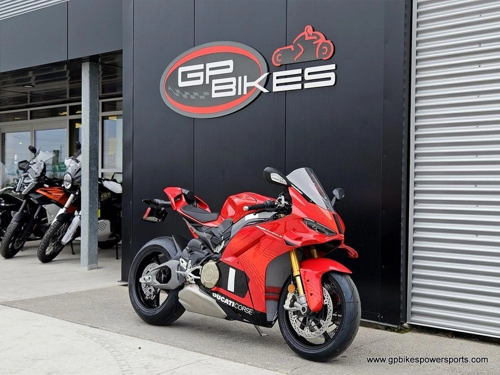 2026 Ducati Panigale V4 S Corse