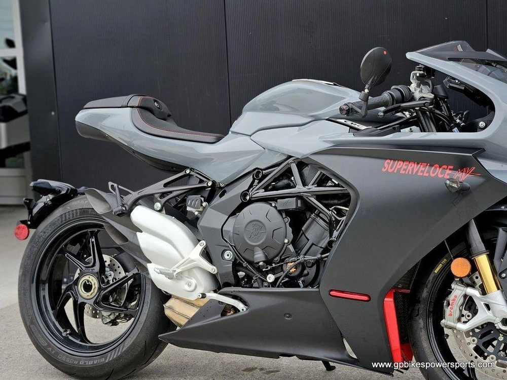 2023 Mv Agusta Superveloce 800