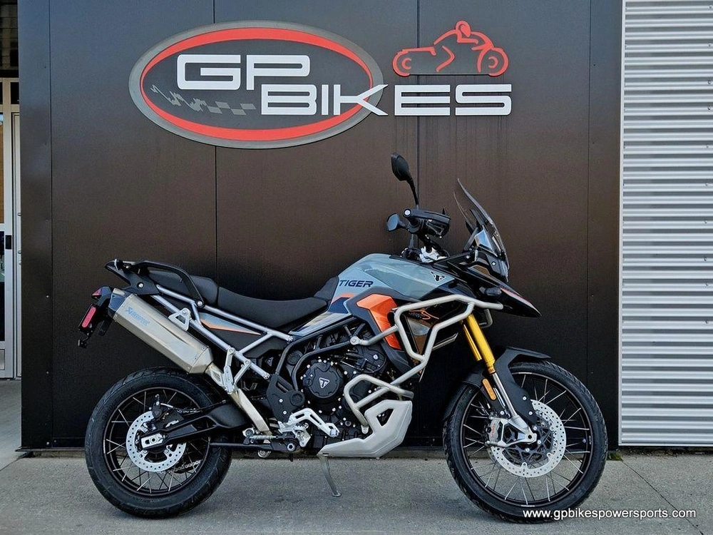 2026 Triumph Tiger 900 Desert Edition