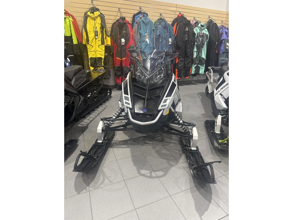 2026 Polaris Sno-26 550 Voygr Lxt Es Nth Ed