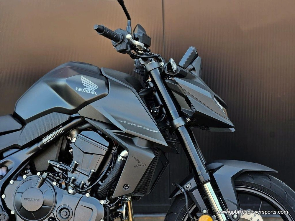 2025 Honda Cb750