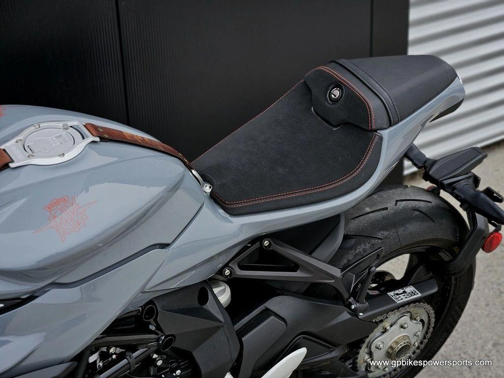 2023 Mv Agusta Superveloce 800