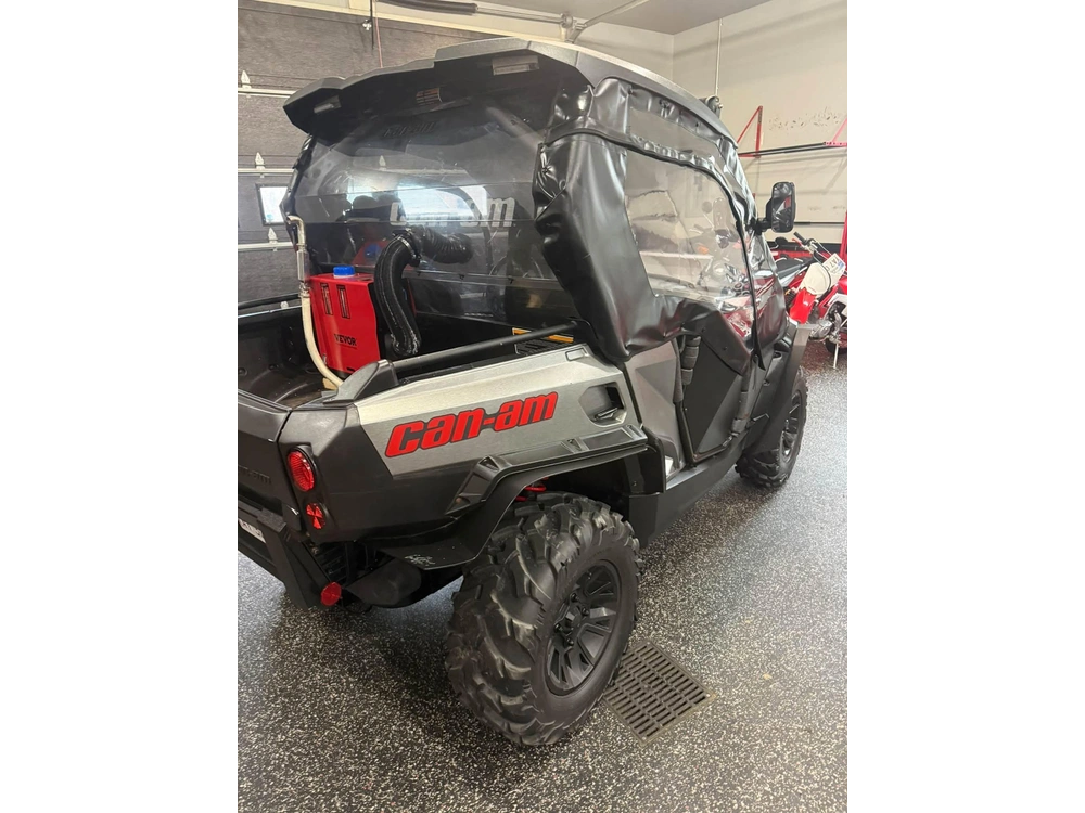 Can-am Commander 1000xt 2017