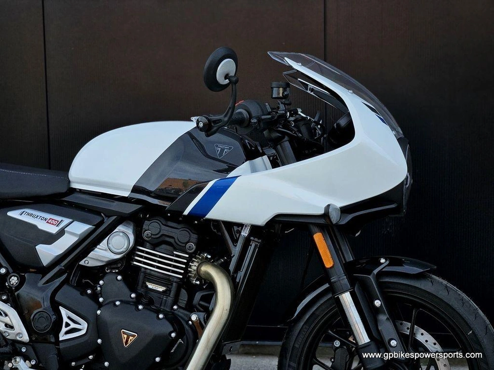 2026 Triumph Thruxton 400 White/grey