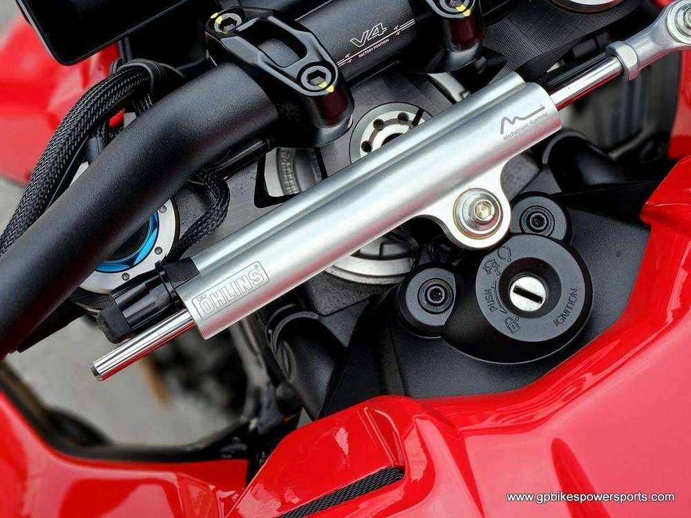 2025 Ducati Streetfighter V4 S Ducati Red