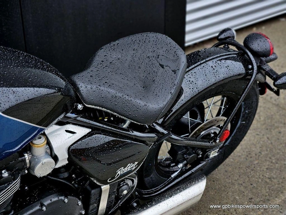 2026 Triumph Bonneville Bobber Interstellar Blue