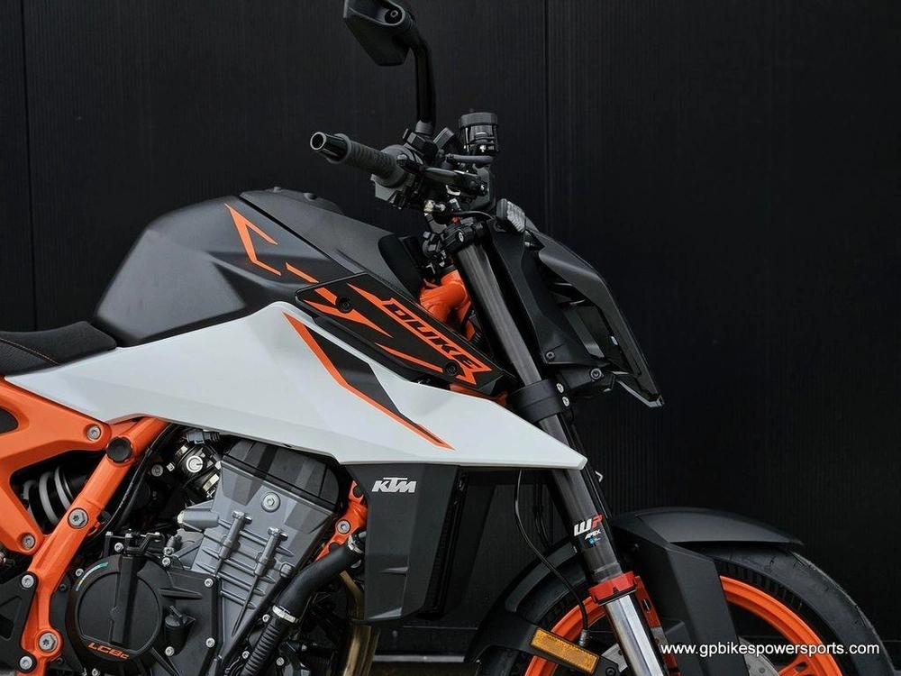 2026 Ktm 990 Duke R