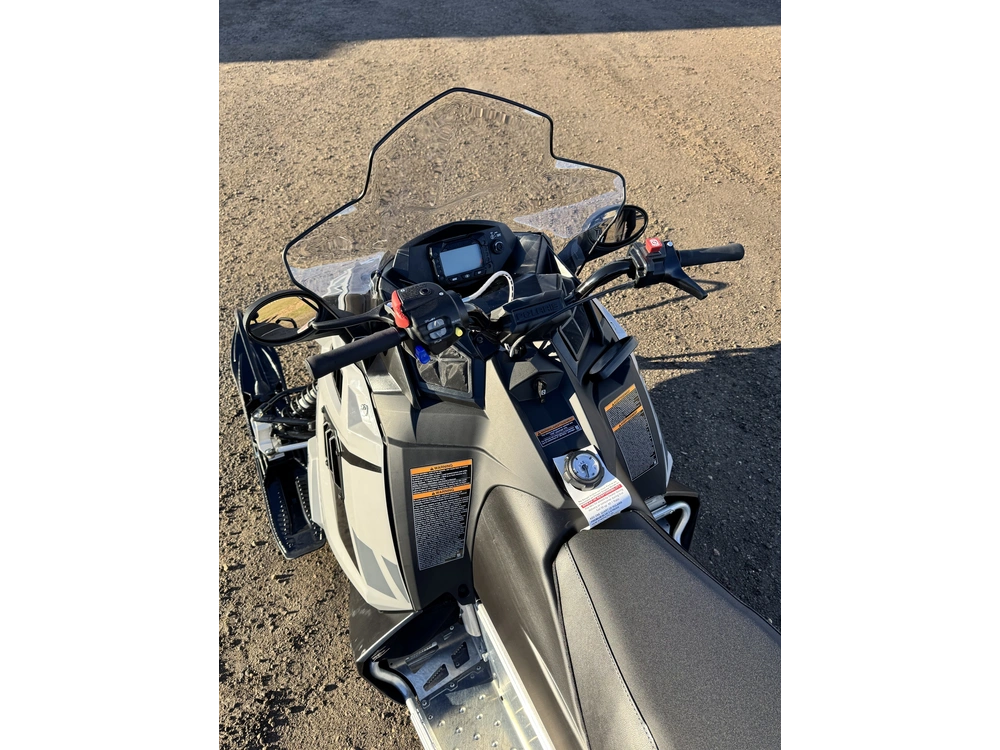 2026 Polaris 550 Voyageur Lxt Es Nth Ed