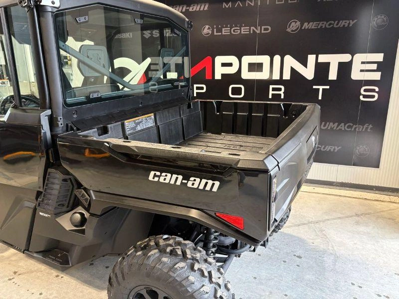 Can-am Defender Xt Cab Hd11 With 10.25 In. Infotainment 2026