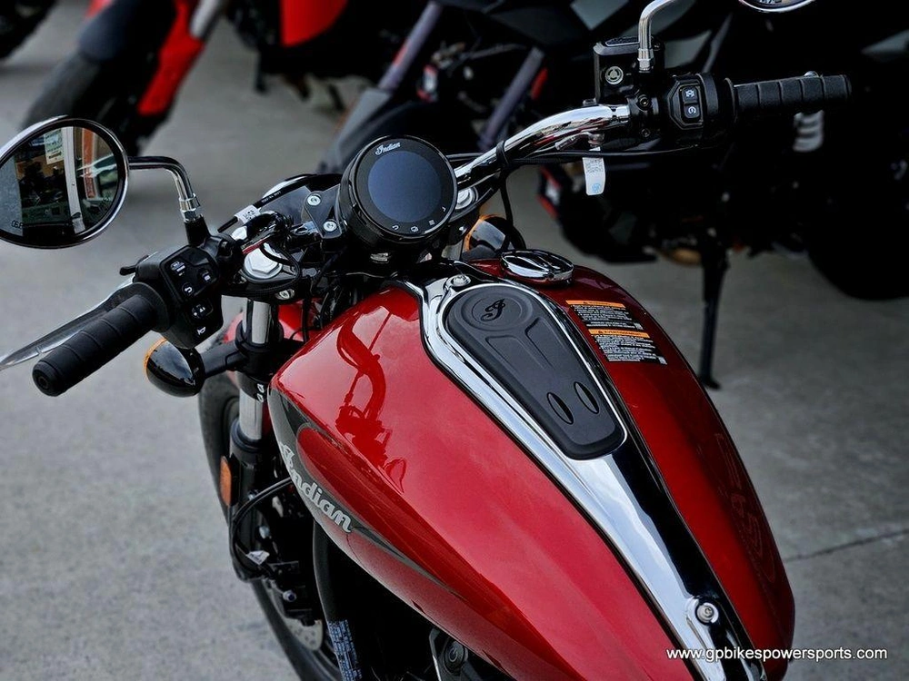 2026 Indian Motorcycle Super Scout® Sunset Red Metallic