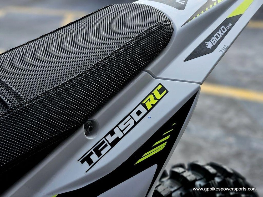 2025 Triumph Tf 450-rc Edition Jet Black/pure White