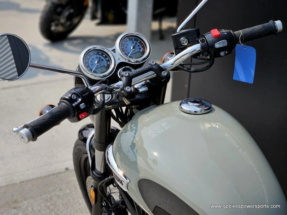 2026 Triumph Bonneville T100 Stone Grey