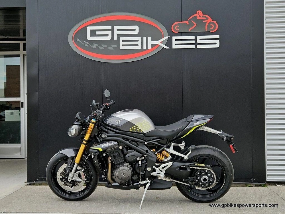2026 Triumph Speed Triple 1200 Rs Granite/triumph Racing Yellow
