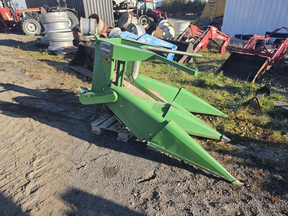 John Deere 2rrc None