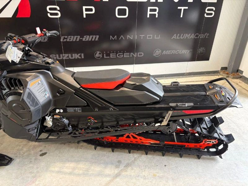 Ski-doo Freeride 147 850 E-tec Powdermax X-light 3.0'' Shot W/ 10.25'' Touchscreen 2027