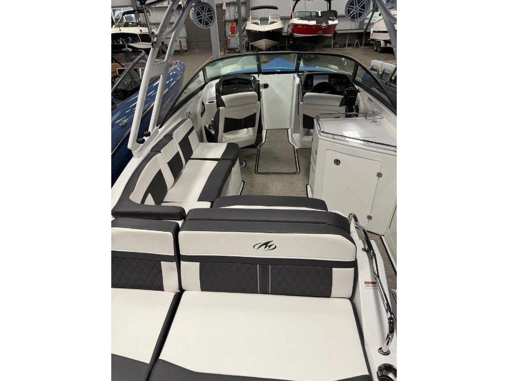 2022 Monterey Boats Monterey M6