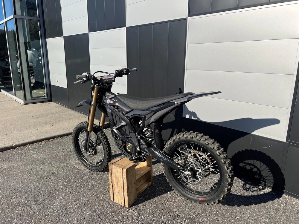 2025 Surron Ultra Bee