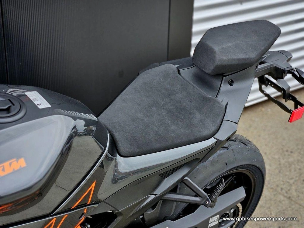 2026 Ktm 990 Rc R