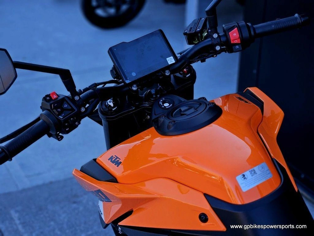 2027 Ktm 790 Duke