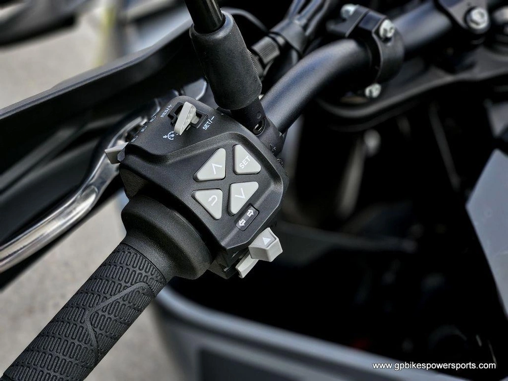 2025 Husqvarna Norden 901