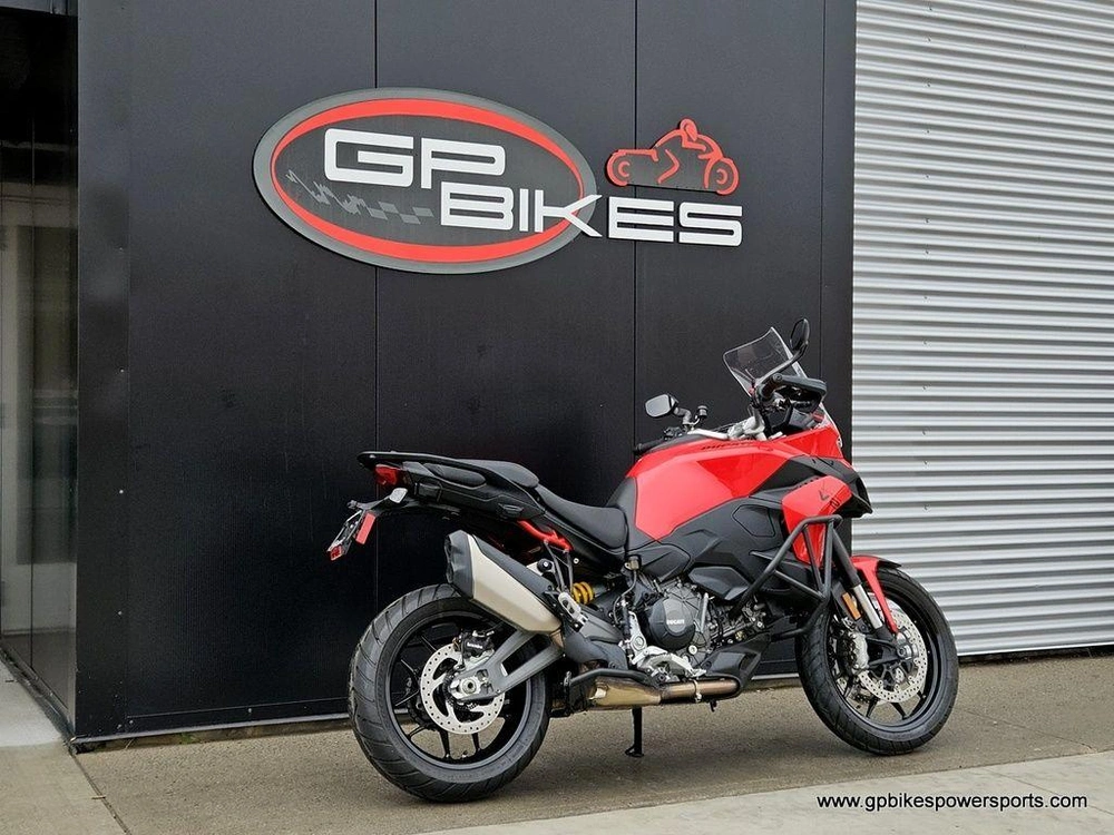 2025 Ducati Multistrada V2 Ducati Red