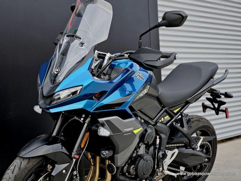 2026 Triumph Tiger Sport 660 Interstellar Blue / Mineral Grey