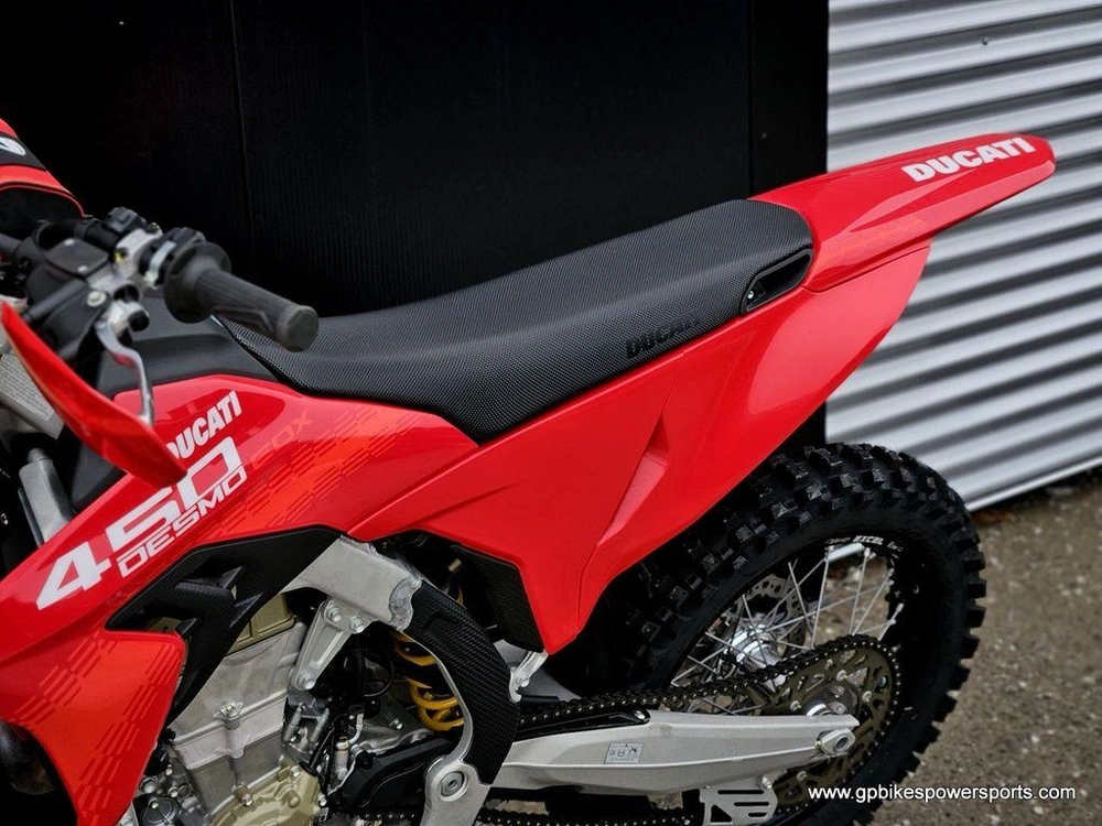 2026 Ducati Desmo450 Edx
