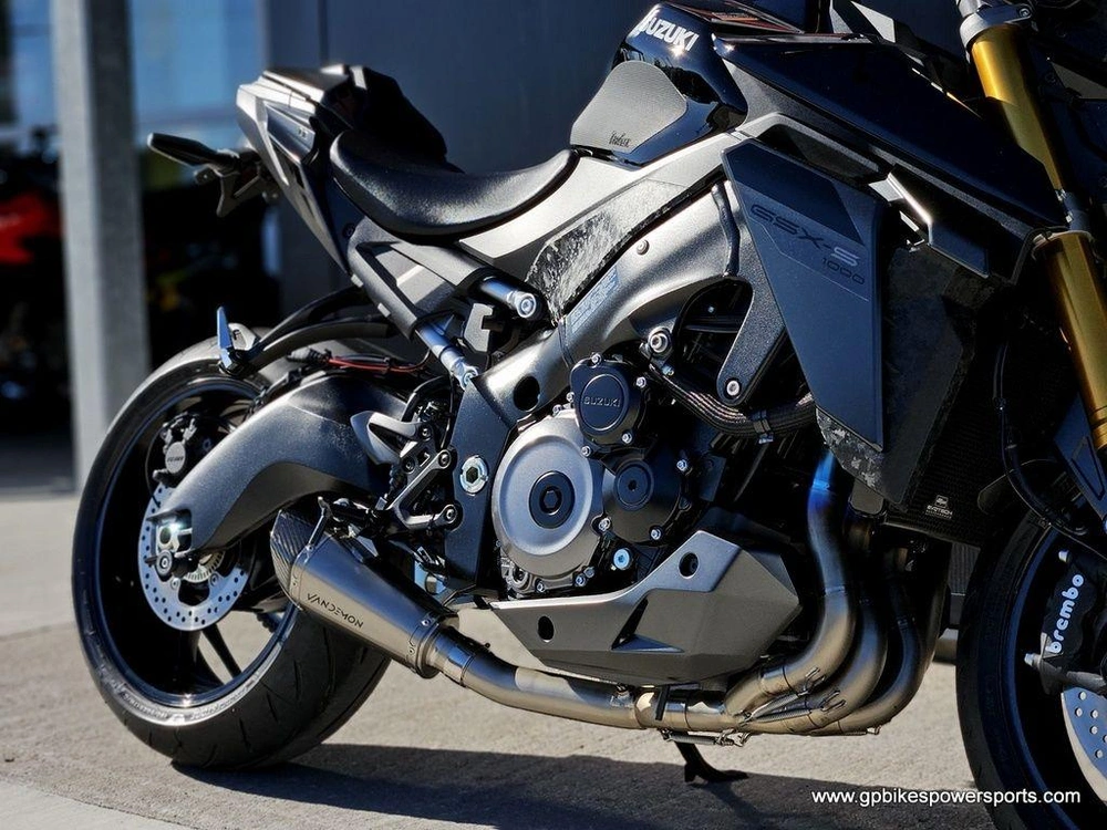 2025 Suzuki Gsx-s1000a