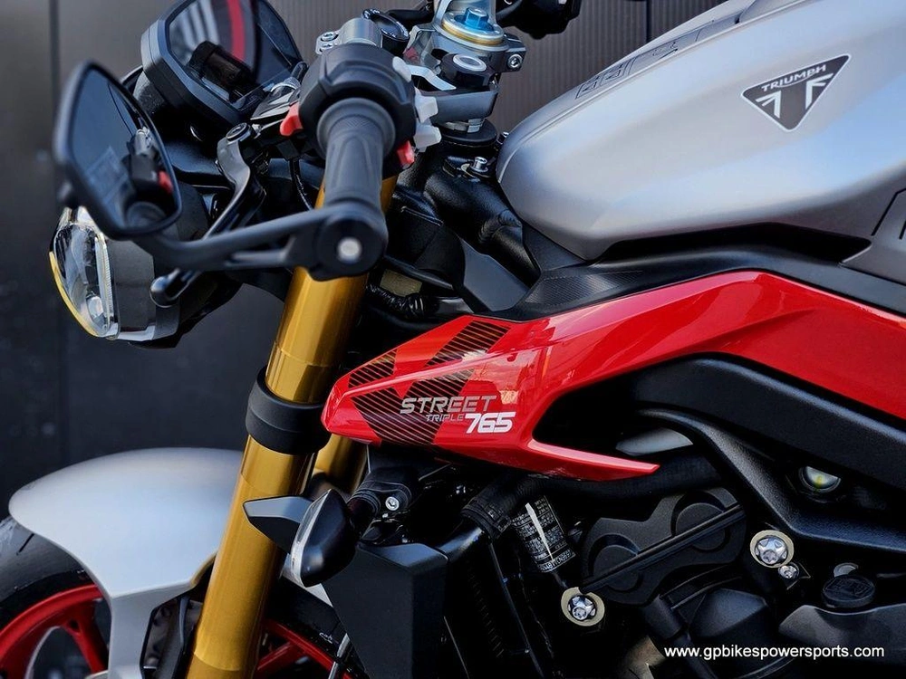 2026 Triumph Street Triple 765 Rx