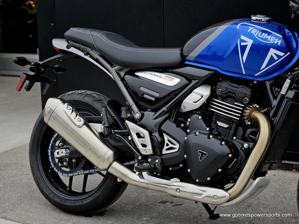 2024 Triumph Speed 400 Caspian Blue / Storm Grey