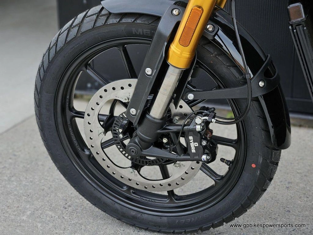 2027 Triumph Scrambler 400 X