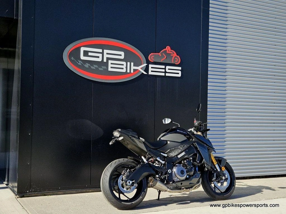 2025 Suzuki Gsx-s1000a
