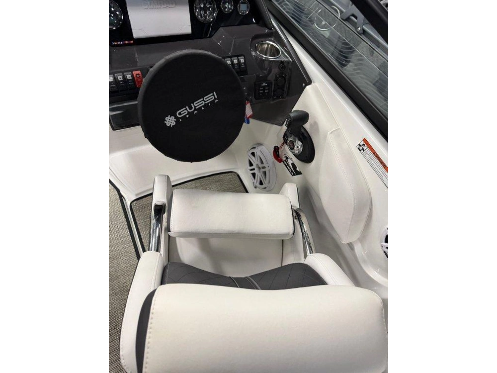 2022 Monterey Boats Monterey M6